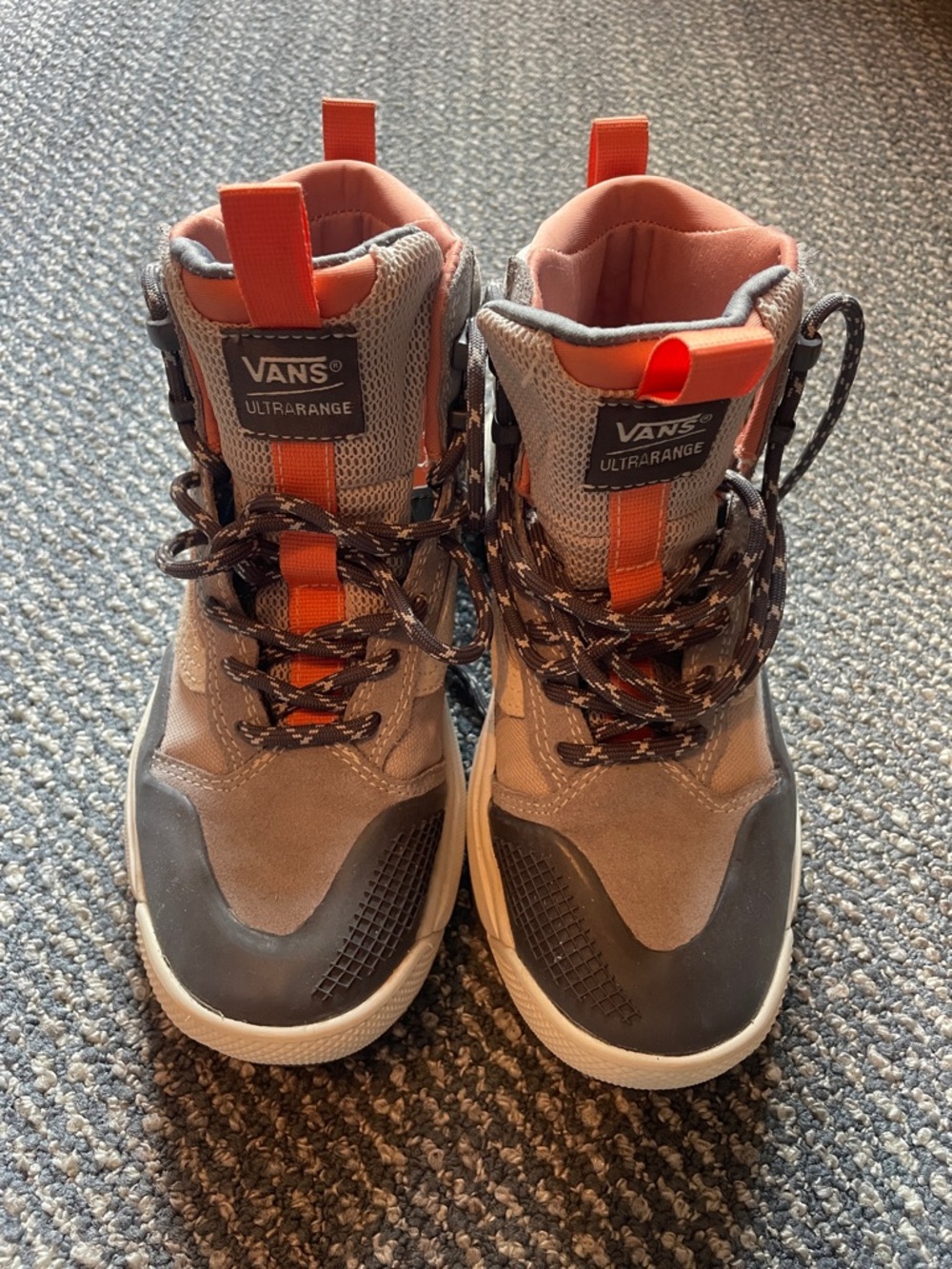 Vans UltraRange High-Top Boots in Gray & Orange